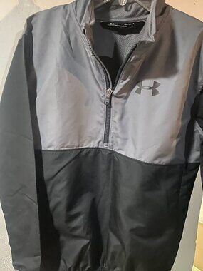 Under Armour 3/4 zip jacket pullover